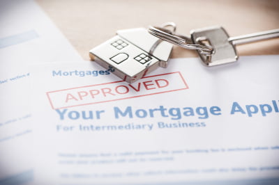 Image of a Mortgage Application marked as Approved in a Re-mortgage case